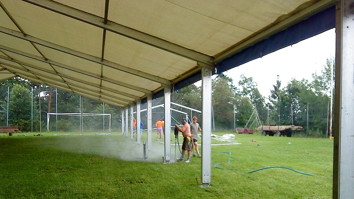 Planen blauer Ueberhang innen
